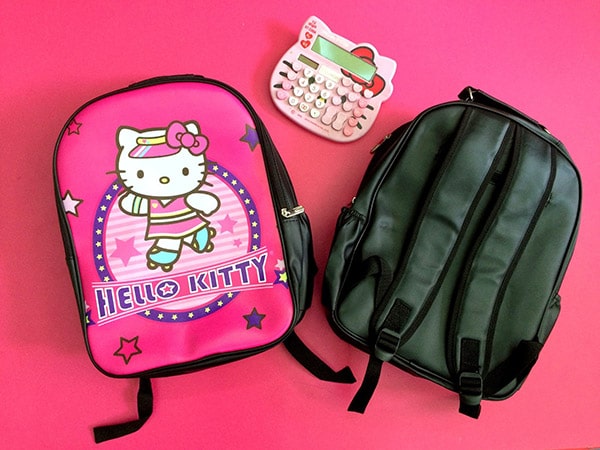 Mẫu balo Hello Kitty dành cho bé gái làm bằng chất liệu da