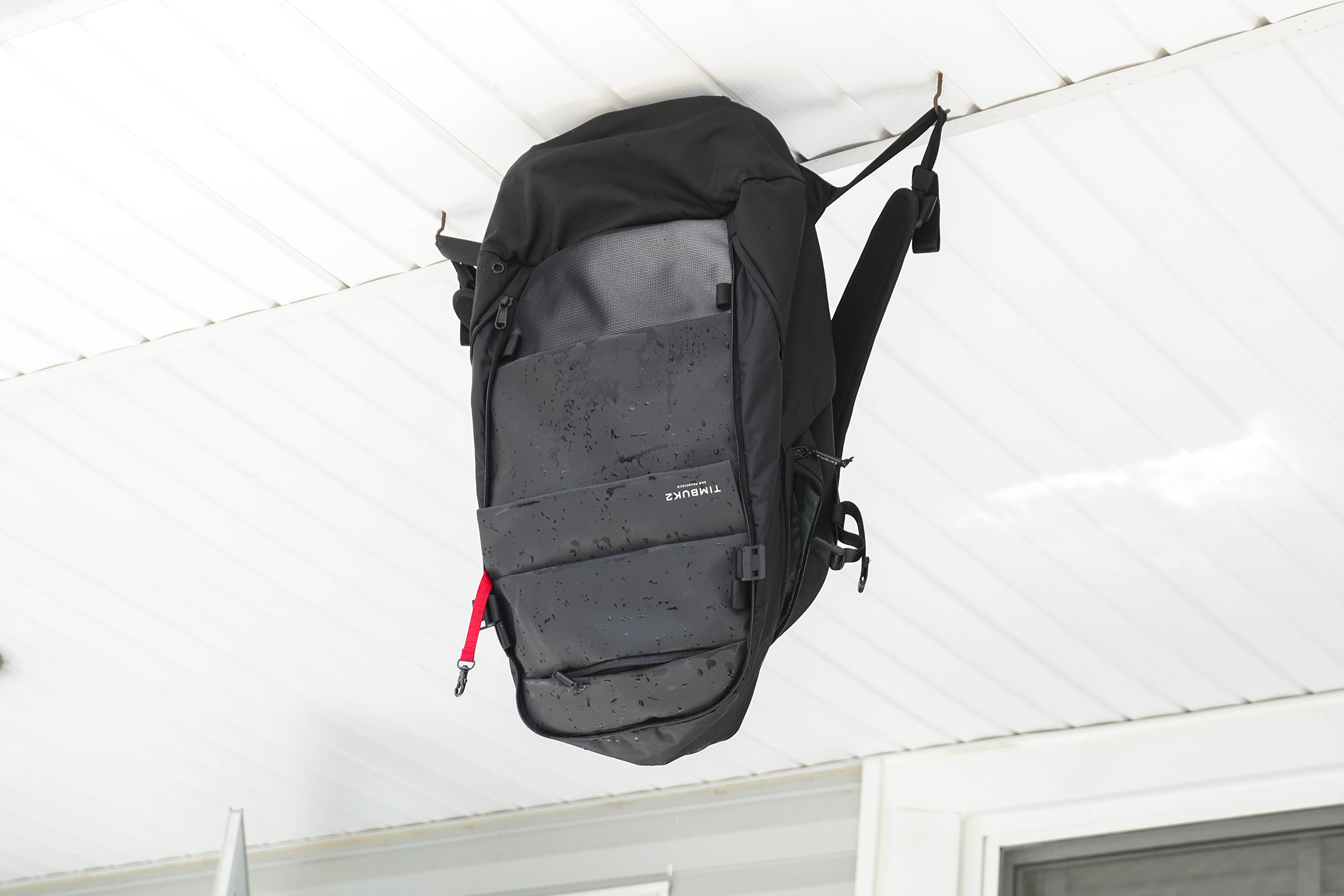 Allow your backpack to lie down or hang upside down