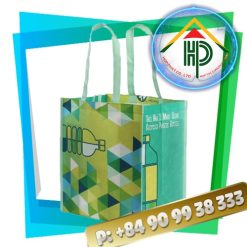 Right green shopping bag