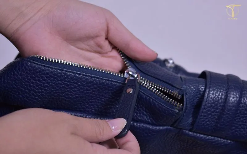 Hư Hỏng Khóa Kéo và Phụ Kiện Kim Loại
