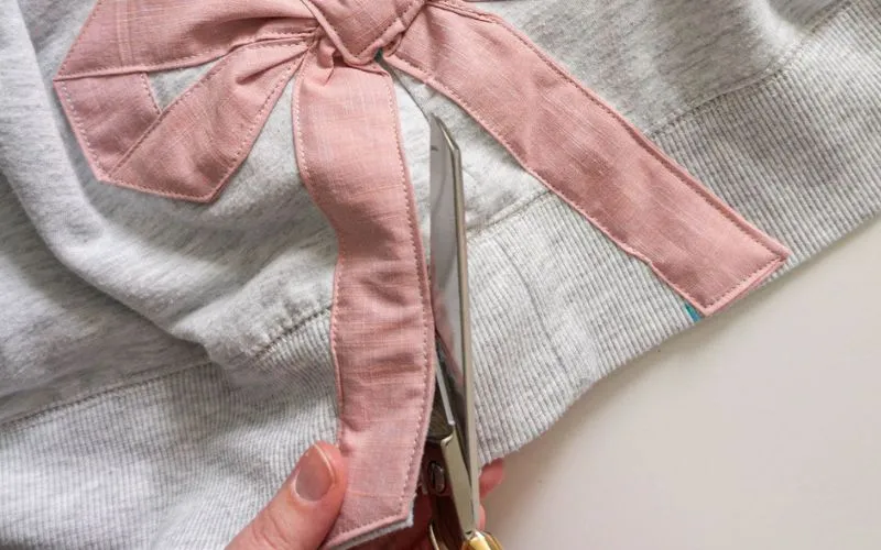 Thiết kế và cắt vải