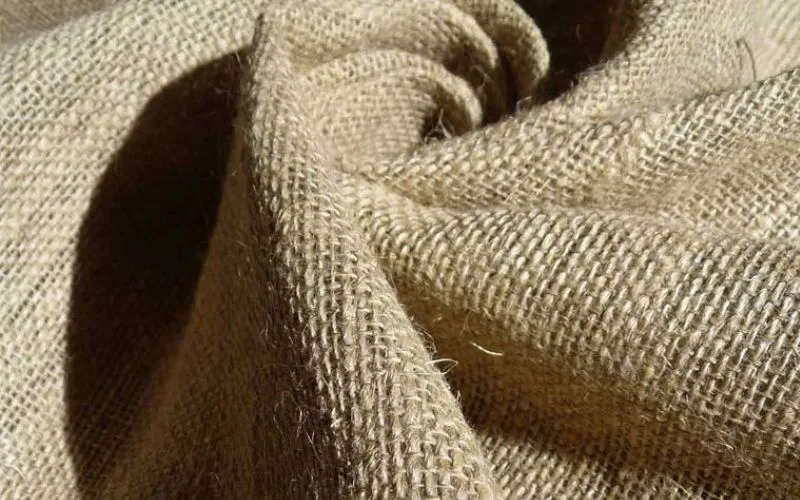 Khả Năng Chống Thấm và Bảo Quản

