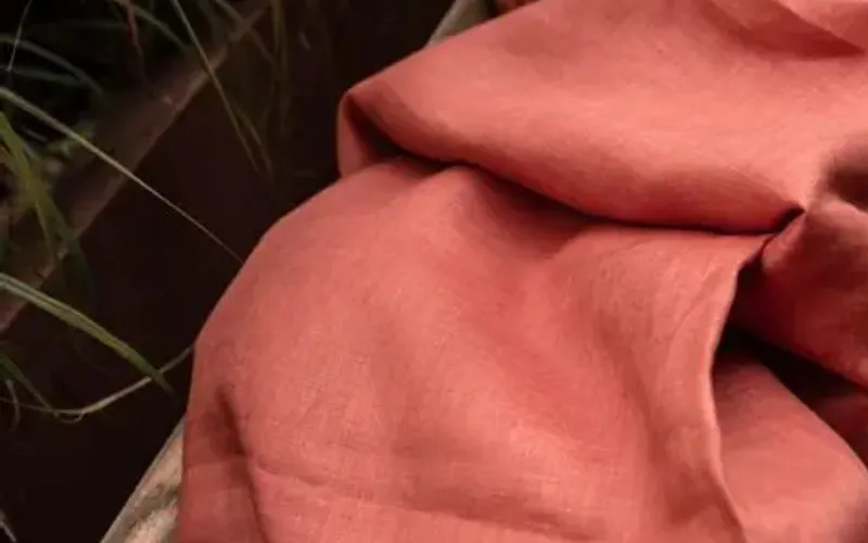 Vải Đay Linen: Đặc Điểm, Ưu Nhược Điểm & Cách Chọn Mua Linen bột dày - chất liệu cao cấp