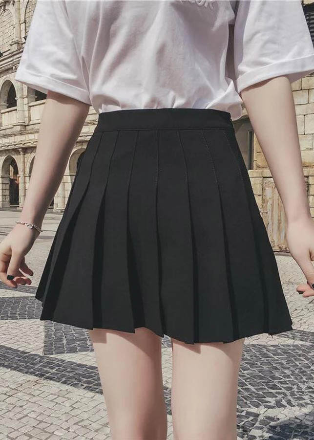Basic black tennis skirt