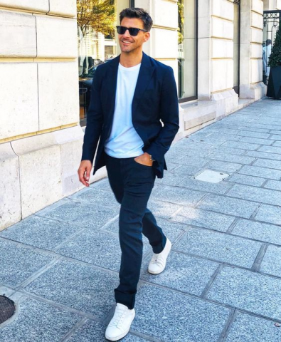 Blazer in t-shirt styling