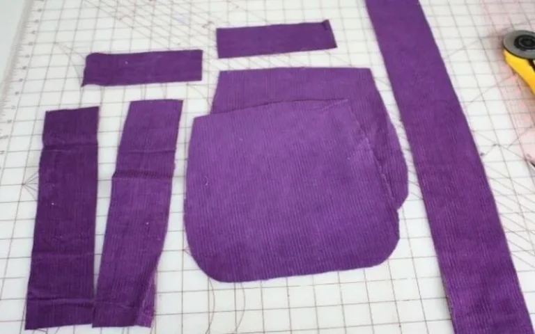 Fabric pieces according to pattern