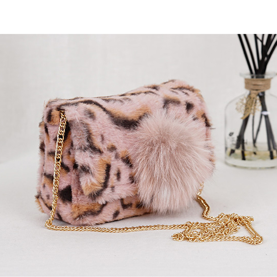 Fur material