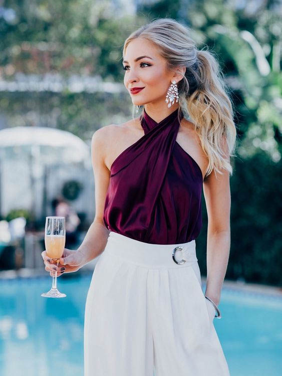 Ideal outfit set for ladies in mature charming style