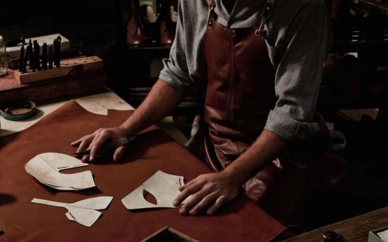 How to Create Patterns on Leather Without Using Machines - Best Methods 2025 How to Create Patterns on Leather Without Using Machines