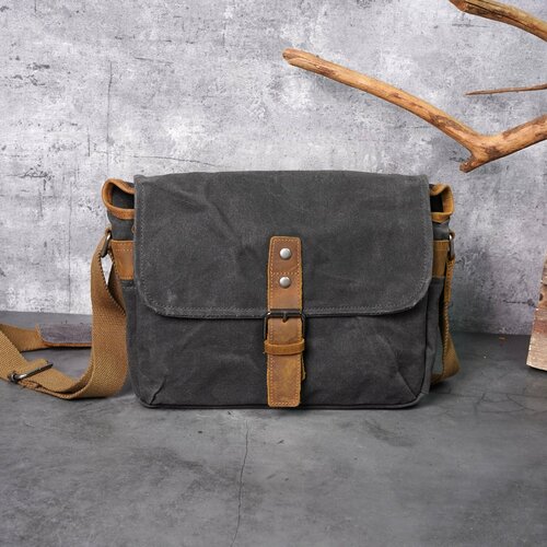 Canvas Crossbody Bags for Men for Modern Gentlemen men's canvas crossbody bags are very easy to match with outfits