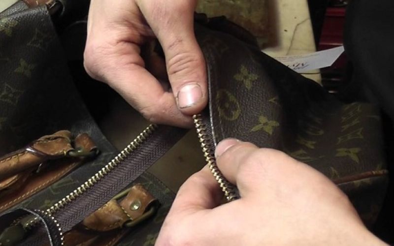 Replacing Broken Bag Locks Replace Broken Bag Locks
