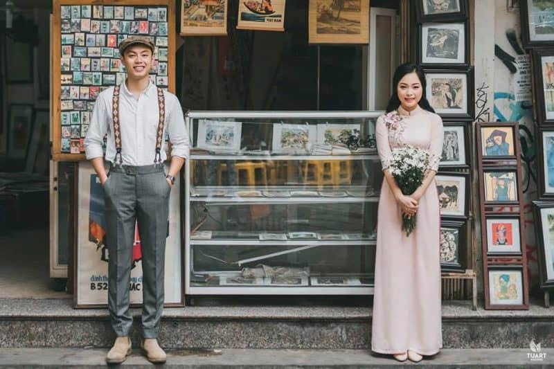 Retro style wedding photography
