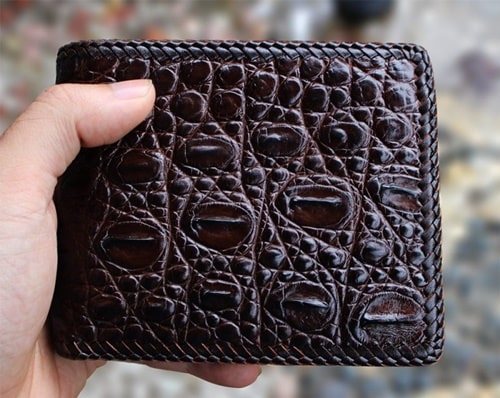 short men's clutch wallet style made from genuine crocodile leather