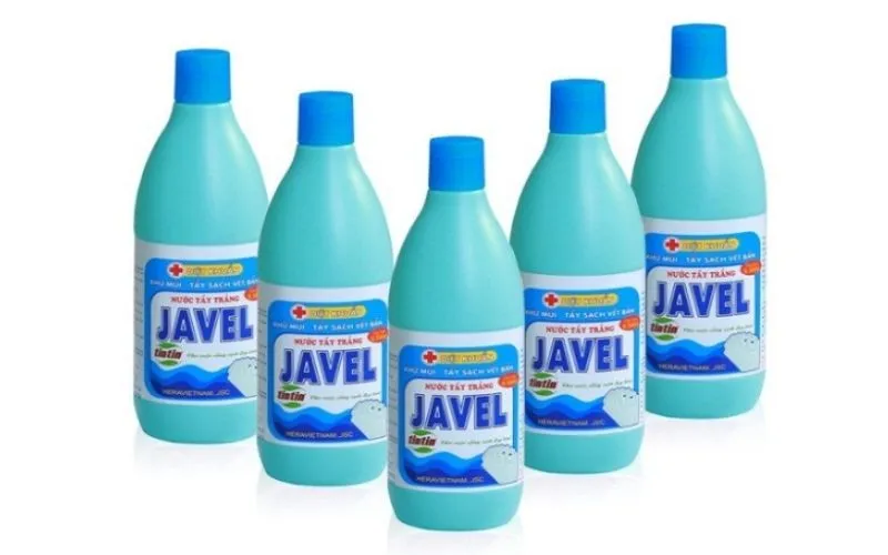 Step 3: Treating heavy stains with Javel
