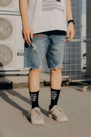 Styling for chubby men 1m7 tall with shorts Styling for chubby men 1m7 tall with shorts