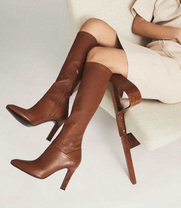 What are ankle boots types