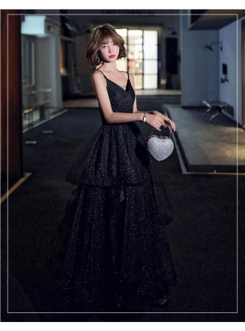 What color shoes to pair with black dress