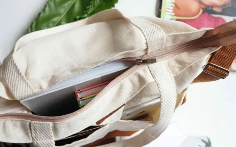 Zipper Sewing Techniques for Bags