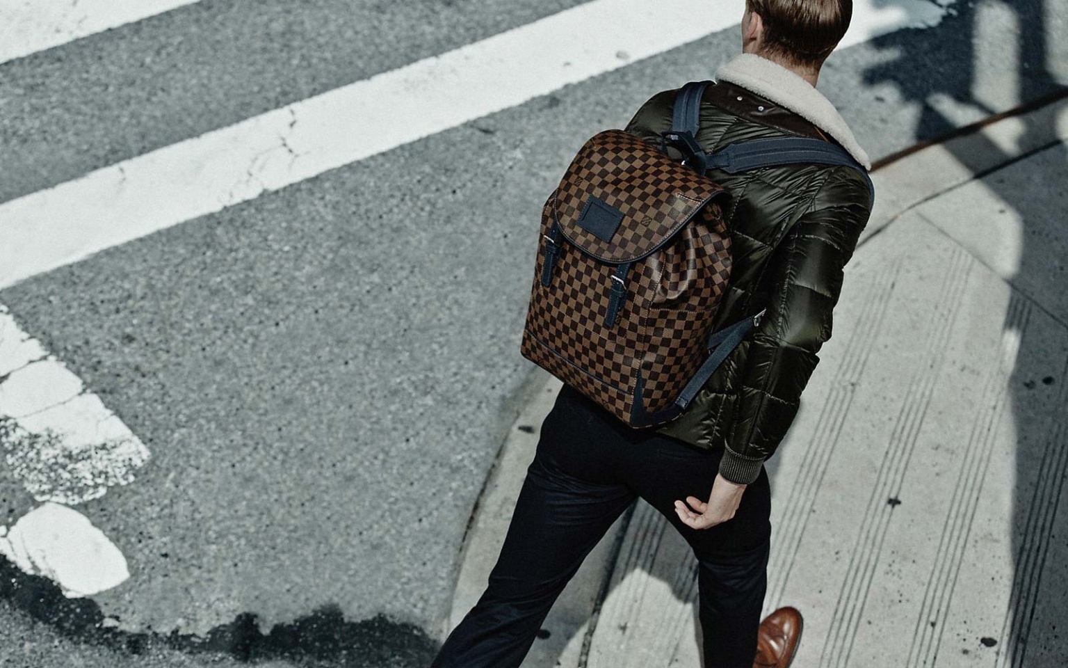  Buying Premium Men's Bags