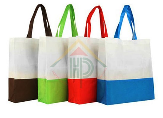 Hop Phat non-woven fabric bags always achieve the highest quality standard
