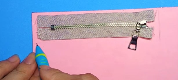 [GUIDE] How to Make a Super Cute Mini Hello Kitty Backpack at Home