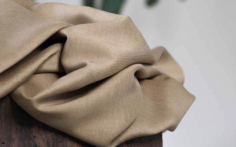 Regular viscose fabric