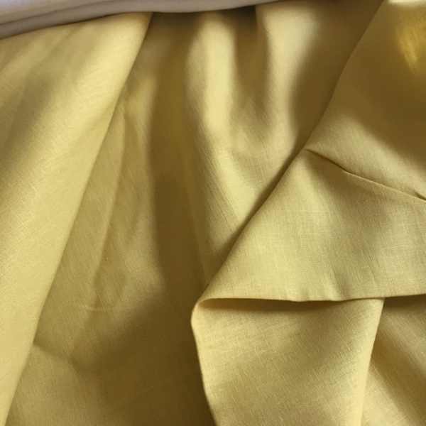 Wet linen fabric sample