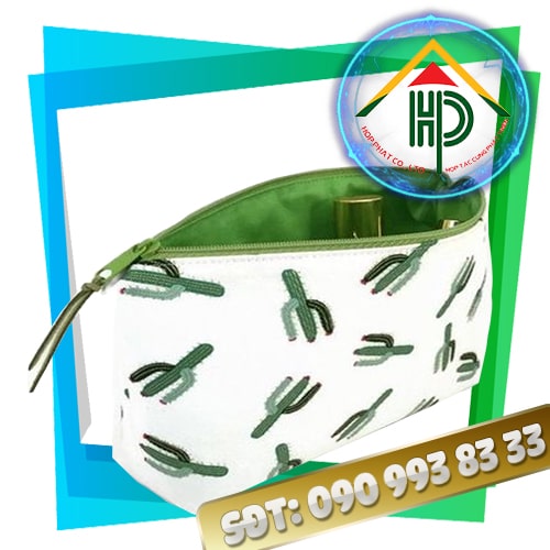 Cactus print hand wallet