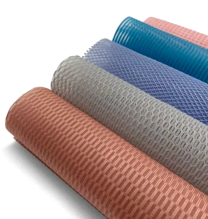 Vải Air-mesh 3D Là Gì? Vì Sao Các Hãng Balo Cao Cấp Ưu Tiên Sử Dụng?