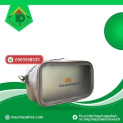 vietnam airlines gray cosmetic bag 1
