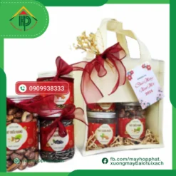 Merry Christmas Jute Bag | Premium Custom Eco-Friendly Holiday Packaging Merry Christmas Jute Bag